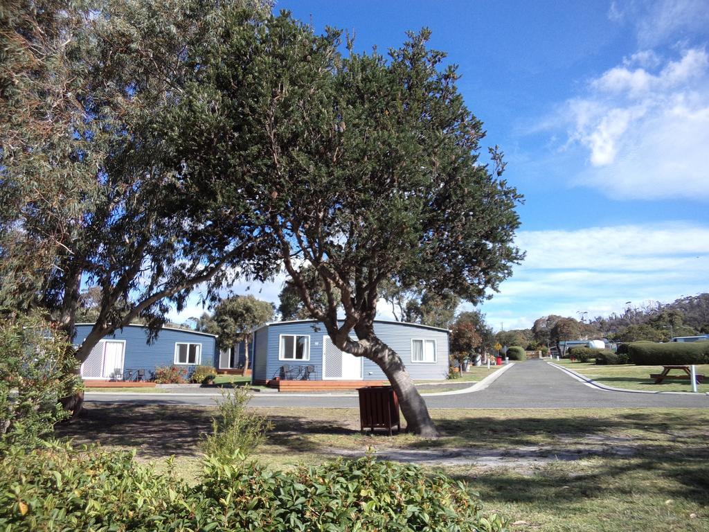 Bicheno East Coast Holiday Park ภายนอก รูปภาพ